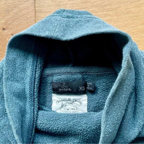 Prana Cozy Up Poncho Sweatshirt Cowl Neck Gorpcore Grey Blue Women's XS VGUC - Picture 4 of 11